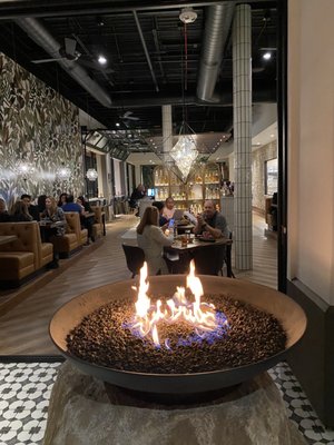 Caló Kitchen + Tequila by null