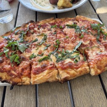 Barton Family Winery And Grey Wolf Cellars - Margherita pizza - Wine Tasting Room Near Me - Paso Robles, California