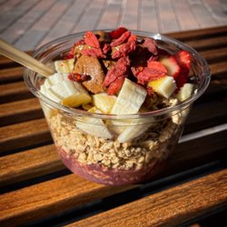 Delektabowl - Raw energy açaí bowl