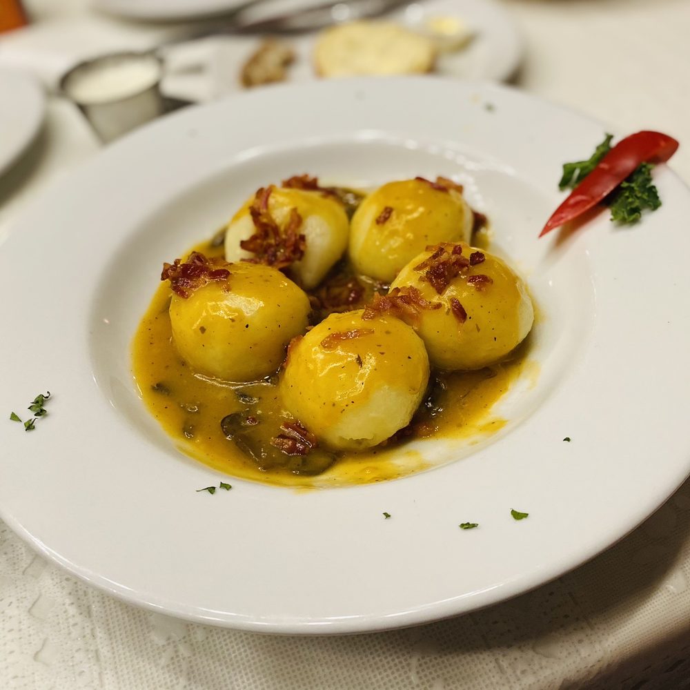 Anna's Polish Restaurant - Silesian Dumplings - Polish Near Me - Winter Park, Florida Anna's Polish Restaurant - Silesian Dumplings - Polish Near Me - Winter Park, Florida