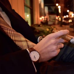 Ashworth's Clothing & Shoes - Time to wind down with Daniel Wellington and a good cigar from our humidor.