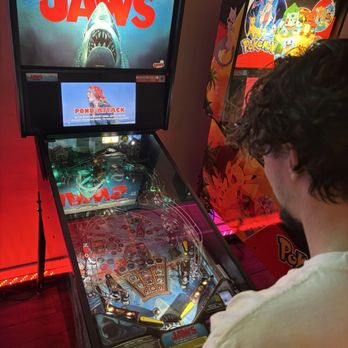Neon Retro Arcade - Arcades Near Me - Pasadena, California