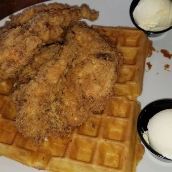 Bumbleberry Flats - Chicken and waffles - American Near Me - Laughlin, Nevada Bumbleberry Flats - Chicken and waffles - American Near Me - Laughlin, Nevada
