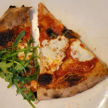 Valentina’s Pizza - Slice of heaven - Pizza Near Me - Kailua, Hawaii