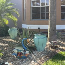 B J Pottery Outlet