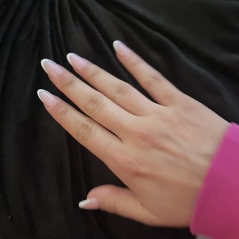 Luxury Nails - Acrylic Gel w Almond Shape - Nail Salons Near Me - Fort Lauderdale, Florida