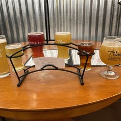 7th Wave Brewing - Betty White, flight and Vic's Secret War