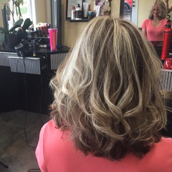 Beyond Beauty At 82nd - Love my hair! Thank you to Yen. - Hair Stylists Near Me - Portland, Oregon Beyond Beauty At 82nd - Love my hair! Thank you to Yen. - Hair Stylists Near Me - Portland, Oregon