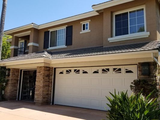 Exterior project - This project took about 12 working days. It was done with Sherwin Williams Duration paint!
