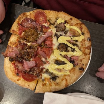 Mellow Mushroom - Half & Half Pie Mighty Meaty & Wild In Havana - Pizza Near Me - St. Louis, Missouri Mellow Mushroom - Half & Half Pie Mighty Meaty & Wild In Havana - Pizza Near Me - St. Louis, Missouri