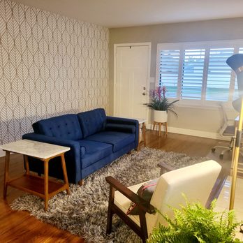 Pacific Organizers - Wallpapered wall from Pacific Organziers - Home Organization Near Me