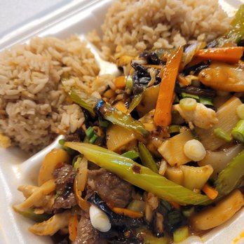 Rice Express - Mixed chicken and beef in garlic sauce served with fried rice. - Chinese Near Me - Lake Worth, Texas