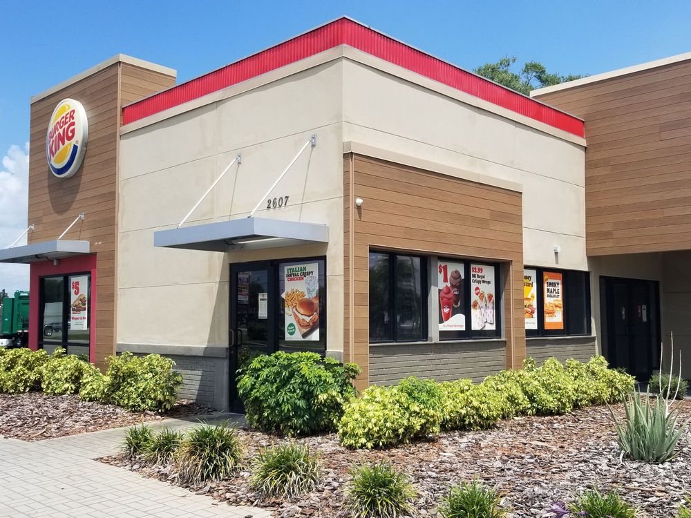 PICTURE SHOW ENTERTAINMENT ALTAMONTE SPRINGS Updated September 2024 59 Photos & 105 Reviews