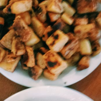 Eggs 'n Things - Crispy potatoes - Breakfast & Brunch Near Me - Honolulu, Hawaii