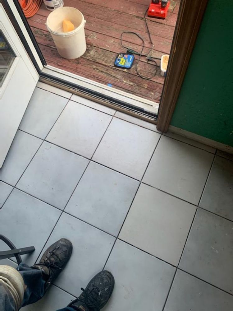 Slide of Michael's Professional Handyhandz Services