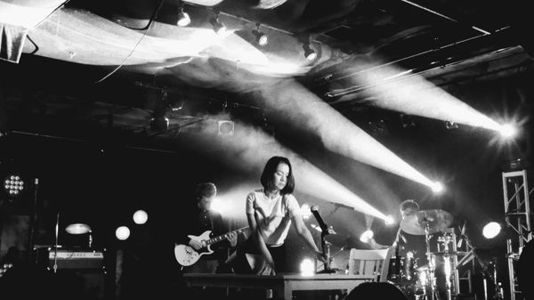 40 Watt Club by null