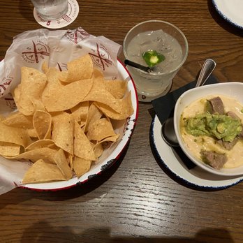 Jack Allen's Kitchen - Tom's Favorite Margarita (middle) + Chips & Queso - Southern Near Me - Austin, Texas Jack Allen's Kitchen - Tom's Favorite Margarita (middle) + Chips & Queso - Southern Near Me - Austin, Texas
