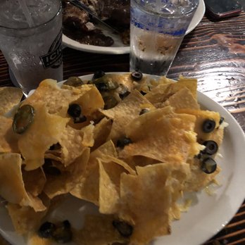 Ducks and Drakes - Supreme Nachos: Asked for no meat because I was trying to avoid food poisoning. - American Near Me - Leavenworth, Washington Ducks and Drakes - Supreme Nachos: Asked for no meat because I was trying to avoid food poisoning. - American Near Me - Leavenworth, Washington