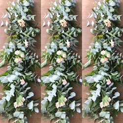 Kolonahe Creations - Our Elegant garland was the perfect touch to a wedding sweetheart table! Our bride and groom loved our design.