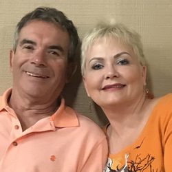 A Classy Touch - Permanent Makeup by Tamra - I'm always changing my hair, I'm not sure I'll keep this short platinum very long!