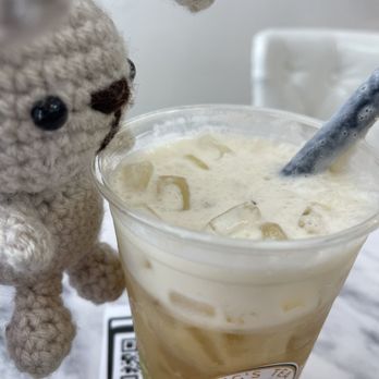 King's Tea - Pieces of Lotus inside - Bubble Tea Near Me - Urban Honolulu, Hawaii King's Tea - Pieces of Lotus inside - Bubble Tea Near Me - Urban Honolulu, Hawaii