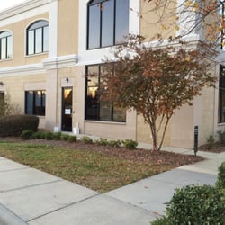 Carolina Family Healthcare - Private VIP side door entrance; Side closest to Wells Fargo Bank