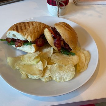 Pourfavor - BLT - Coffee & Tea Near Me - Virginia Beach, Virginia Pourfavor - BLT - Coffee & Tea Near Me - Virginia Beach, Virginia
