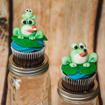 Teddies Creative Cakes - Edible Froggys - Desserts Near Me - Green Bay, Wisconsin Teddies Creative Cakes - Edible Froggys - Desserts Near Me - Green Bay, Wisconsin