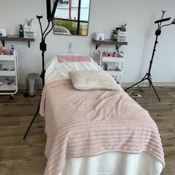 House of Beauty Eagle River - Comfortable