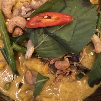 Le Colonial - Cari Tom / Green Shrimp Curry - Vietnamese Near Me - Chicago, Illinois Le Colonial - Cari Tom / Green Shrimp Curry - Vietnamese Near Me - Chicago, Illinois