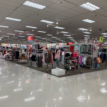 Target - Kids clothes - Department Stores Near Me - Roseville, California