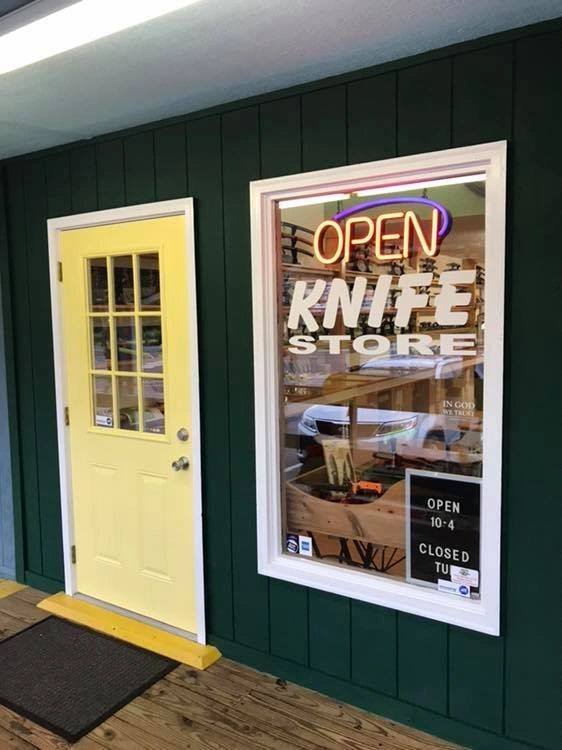 POPPY’S LITTLE KNIFE STORE Updated October 2024 3455 Soco Rd, Maggie Valley, North Carolina