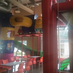 Mc Donald's - Área de Juegos infantiles