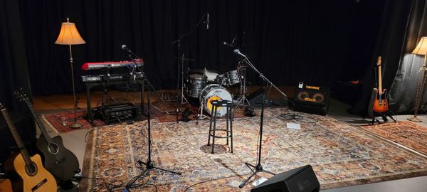 Dekum Street Theater by null