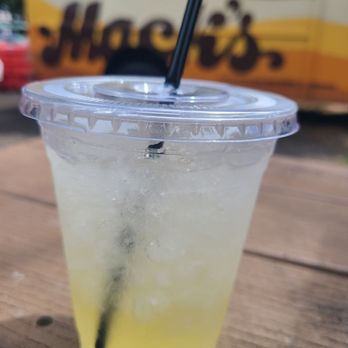 Mack's Handcrafted Soda + Pops - Food Trucks Near Me - Haleiwa, Hawaii