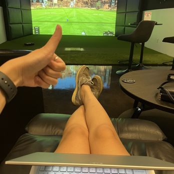 Loft Golf Studios - The armchairs can be fully reclined!! - Golf Near Me - Tempe, Arizona