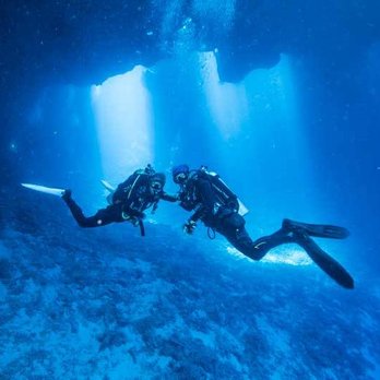 Rum Runner Dive Shop - Dive Shops Near Me - Winterville, North Carolina
