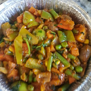 Lotus Fine Indian Cuisine - Vegetable Jalfrizi - Indian Near Me - Calgary, Alberta
