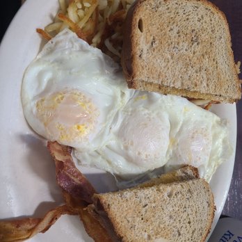 Waffle King's Virginia Kitchen - Breakfast & Brunch Near Me - Herndon, Virginia Waffle King's Virginia Kitchen - Breakfast & Brunch Near Me - Herndon, Virginia