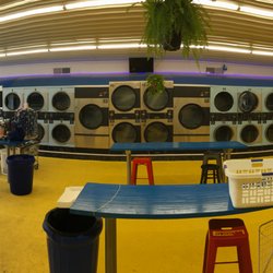 Bee Clean Laundromat