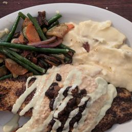 Great seasoned fish with creamy avocado sauce.