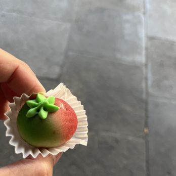 Santo Tomé - A marzipan (made of sugar, flour and almonds). - Desserts Near Me - Toledo, TO Santo Tomé - A marzipan (made of sugar, flour and almonds). - Desserts Near Me - Toledo, TO