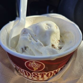 Cold Stone Creamery - Ice Cream & Frozen Yogurt Near Me - Fairfield, California