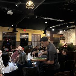 Di Pizza Restaurant & Bar