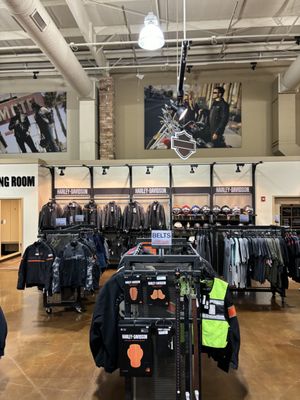 Great South Harley Davidson, 185 E Hwy 16, Newnan, GA 30263, US