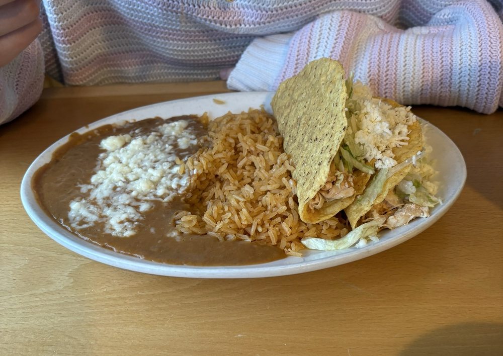 El Maguey Mexican Restaurant Logo