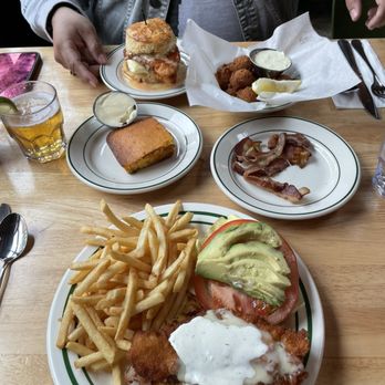 Pies 'n' Thighs - Chicken Delight Sandwich, Cornbread, Chicken Biscuit, Hush Puppies with Tartar - Southern Near Me - Brooklyn, New York Pies 'n' Thighs - Chicken Delight Sandwich, Cornbread, Chicken Biscuit, Hush Puppies with Tartar - Southern Near Me - Brooklyn, New York