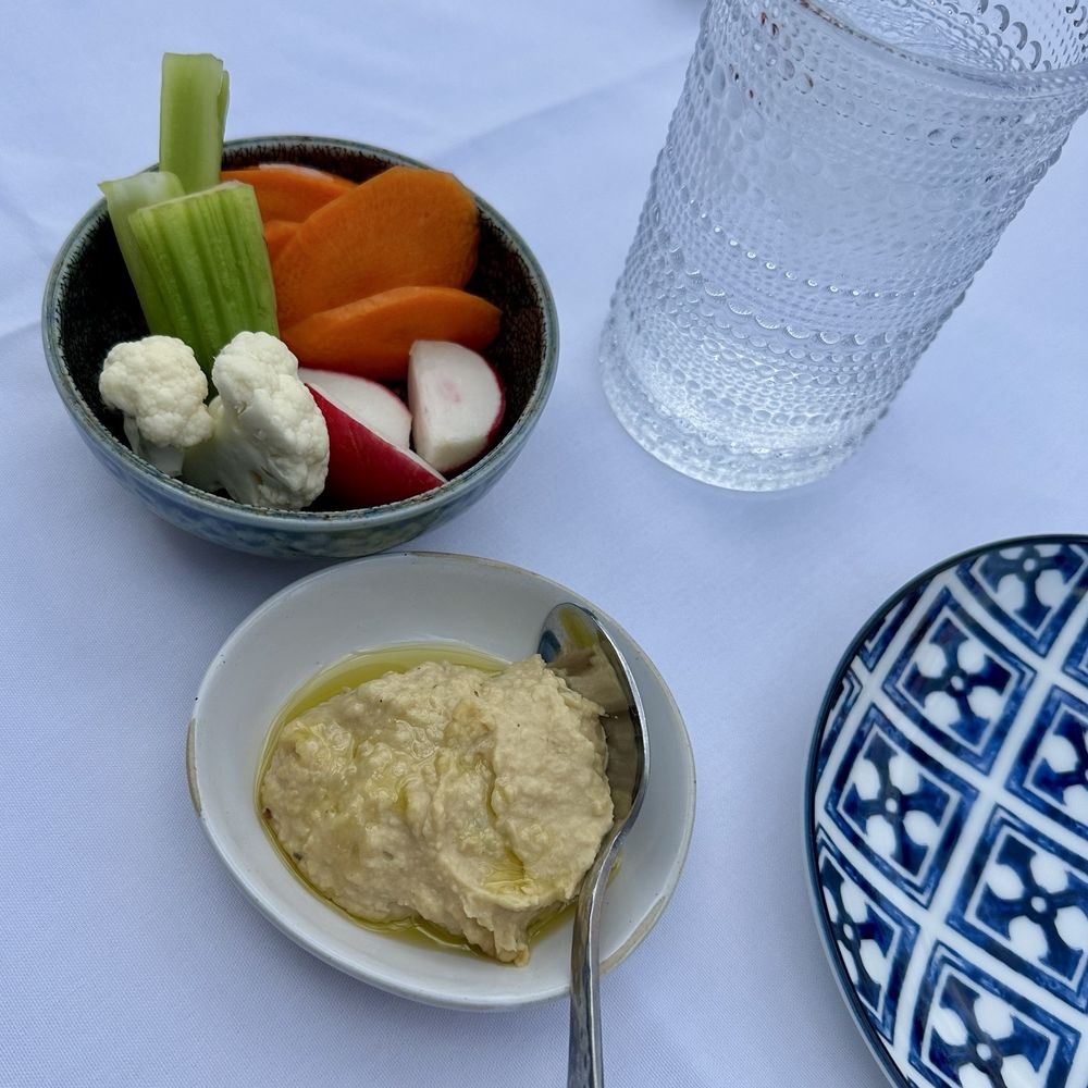 Pine Cone Ridge - Hummus and crudités - New American Near Me - Park City, Utah Pine Cone Ridge - Hummus and crudités - New American Near Me - Park City, Utah