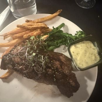 Colts Neck Inn Steakhouse - Ny Strip - Steakhouses Near Me - Colts Neck, New Jersey