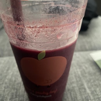 Whata Peach - Açaí twist smoothie - Juice Bars & Smoothies Near Me - Studio City, California Whata Peach - Açaí twist smoothie - Juice Bars & Smoothies Near Me - Studio City, California